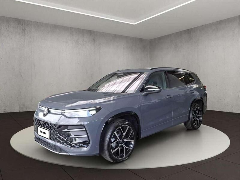 Grau (delfingrau metallic) Neu 2025 VW Tayron Style SUV | 58.354 € (Guter Preis) - Bild 1/4