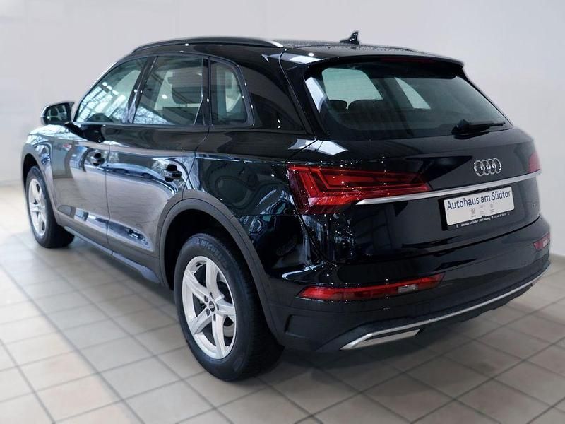 Second-hand Audi Q5 204 CP (150 kW) 2023 Negru SUV