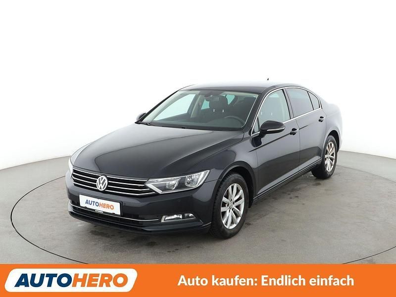 Gebraucht VW Passat Comfortline 150 PS (110 kW) 2015 Schwarz Limousine