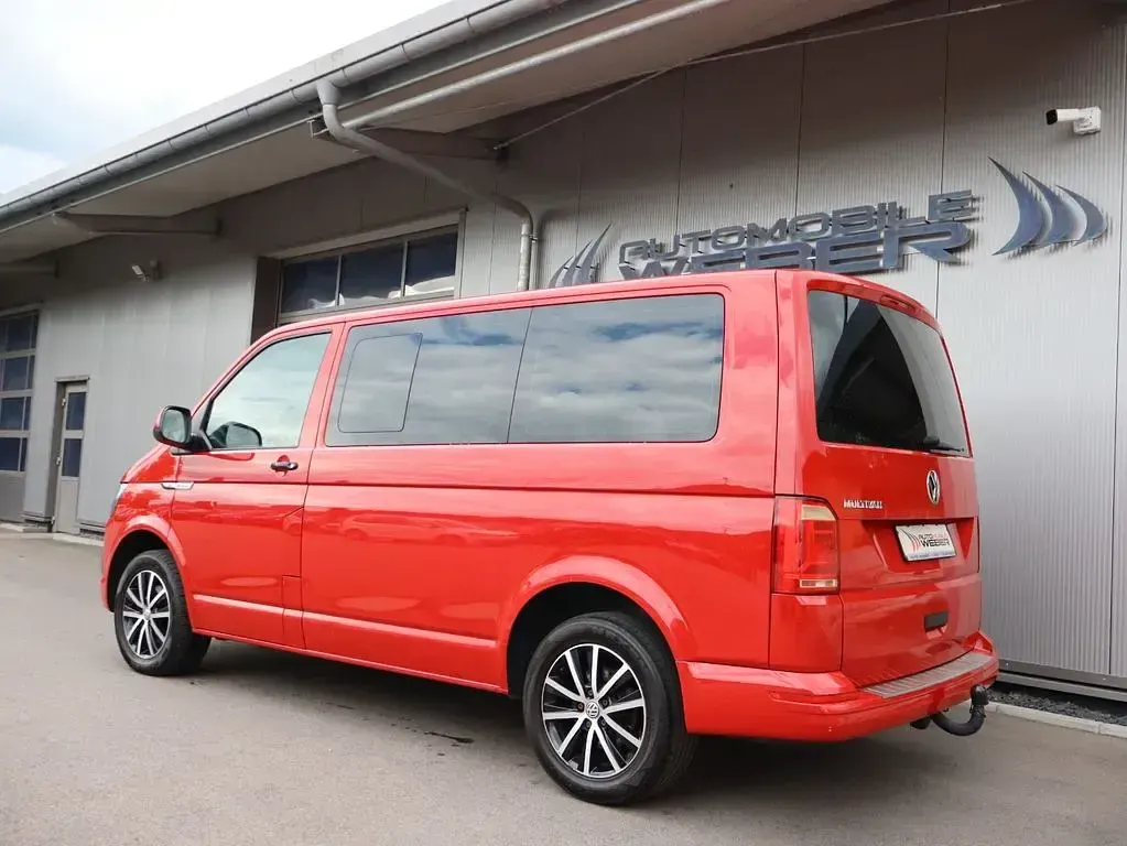 Gebraucht VW Multivan 150 PS (110 kW) 2018 Rot Van / Kleinbus