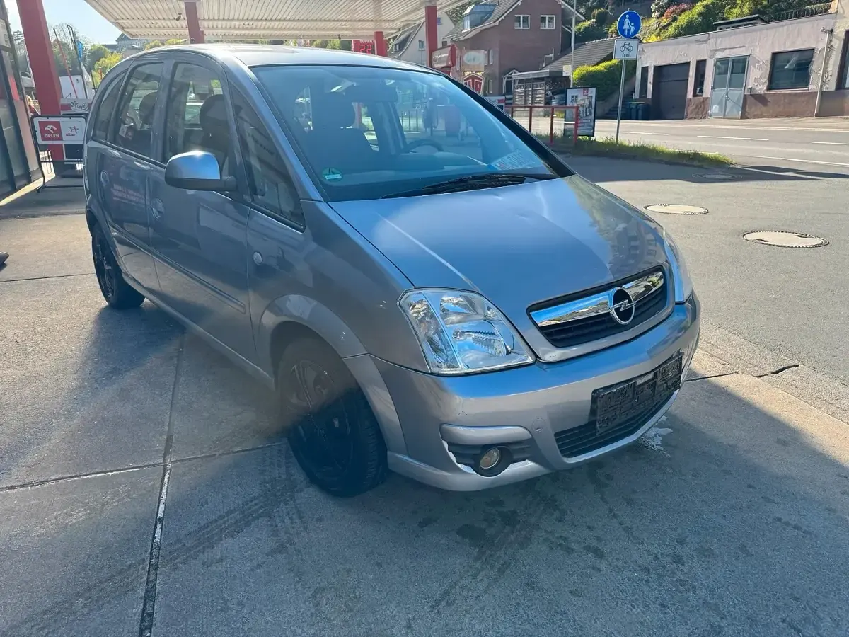 Second-hand Opel Meriva 105 CP (77 kW) 2008 Gri Monovolum