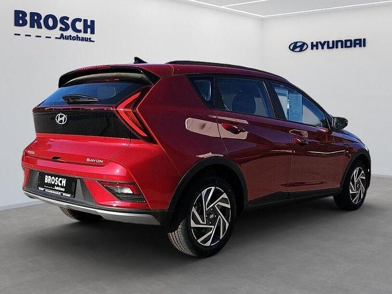 Gebraucht Hyundai Bayon Comfort 101 PS (74 kW) 2025 Rot SUV