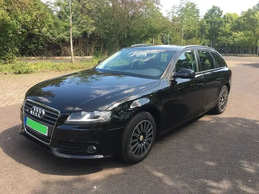 Gebraucht Audi A4 S-Line 160 PS (117 kW) 2011 Schwarz Limousine