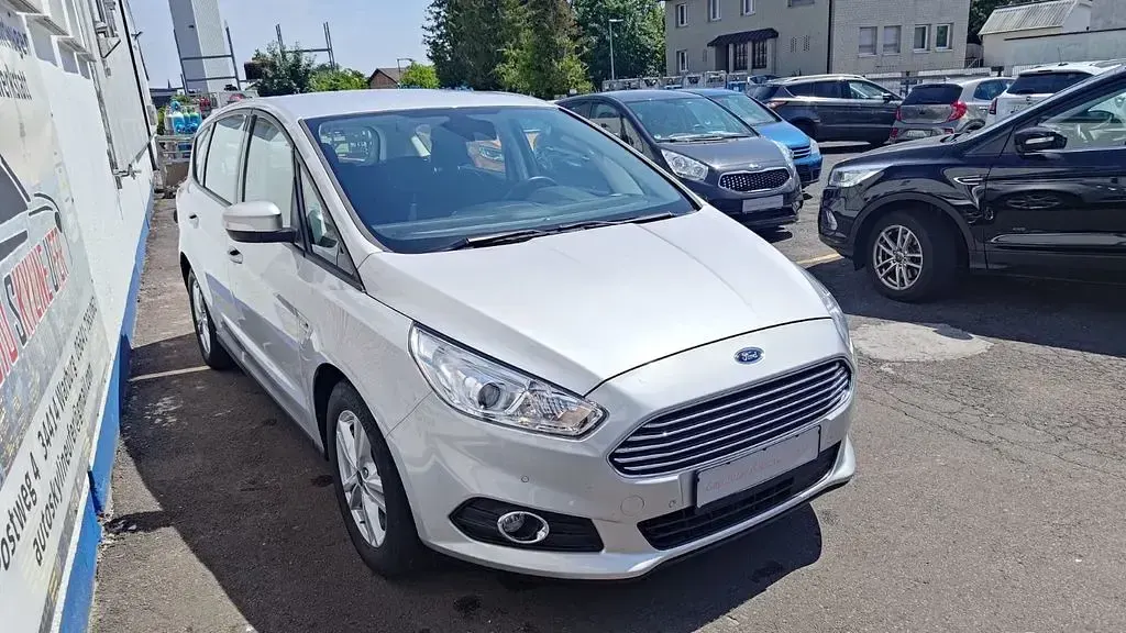 Gebraucht Ford S-MAX Business Edition 160 PS (117 kW) 2018 Silber Van / Kleinbus