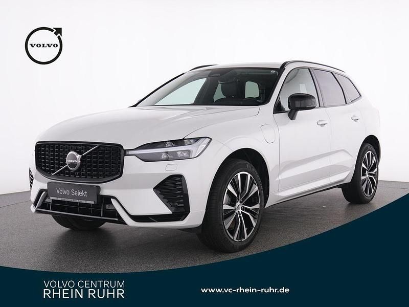 Gebraucht Volvo XC60 R-Design 400 PS (294 kW) 2023 Weiß crystal white / metallic SUV