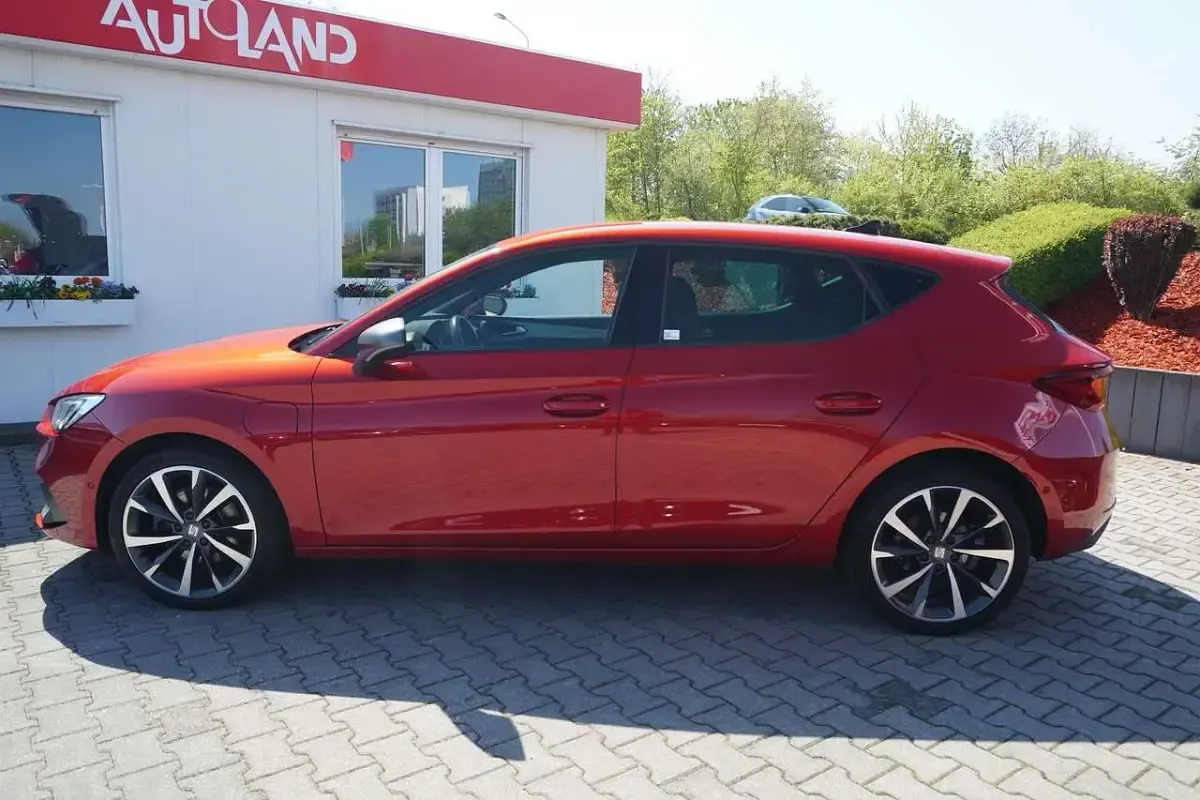 Gebraucht Seat Leon FR 204 PS (150 kW) 2020 Rot Limousine