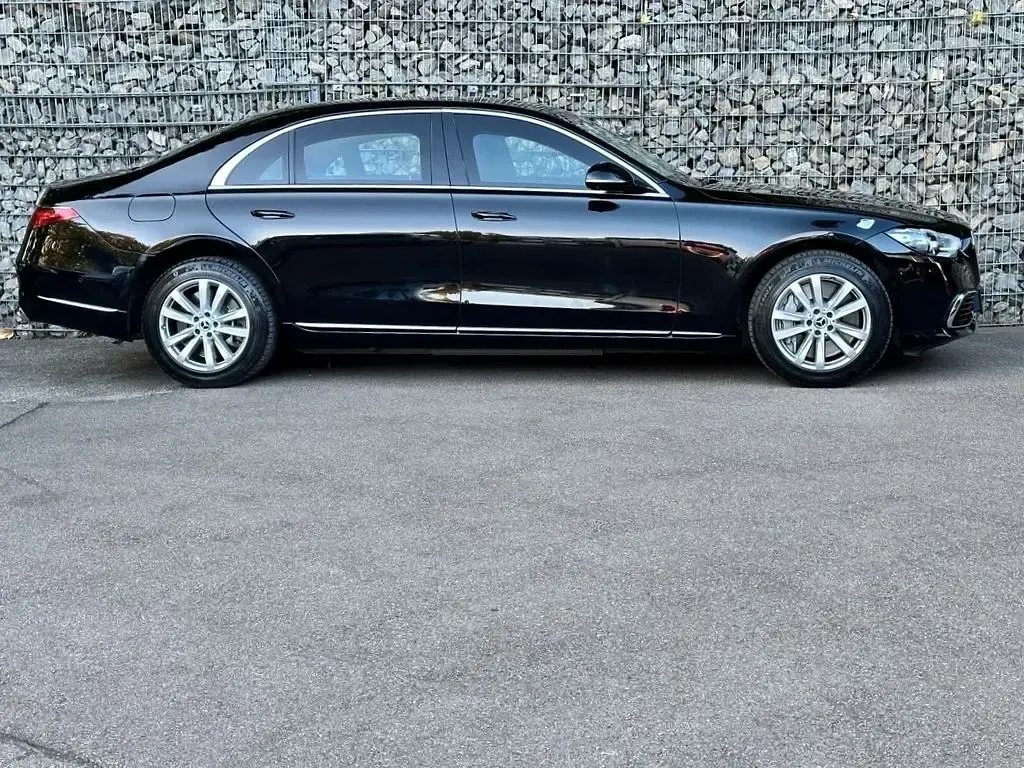 Gebraucht Mercedes S680 612 PS (450 kW) 2022 Schwarz Limousine