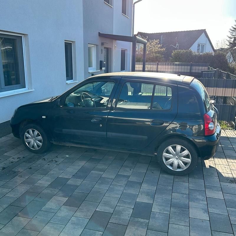 Gebraucht Renault Clio II 75 PS (55 kW) 2008 Schwarz Kleinwagen
