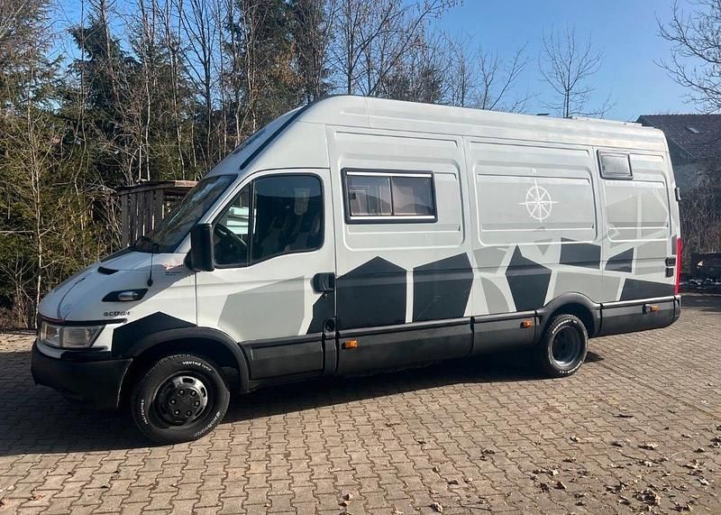 Gebraucht Iveco Daily 166 PS (122 kW) 2006 Weiß Van / Kleinbus