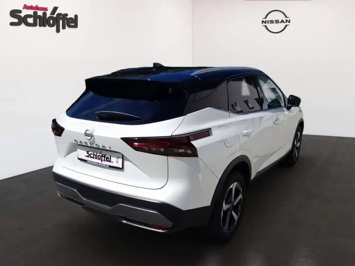 Gebraucht Nissan Qashqai N-Connecta 158 PS (116 kW) 2024 Pearl white pearleffekt/ dach SUV