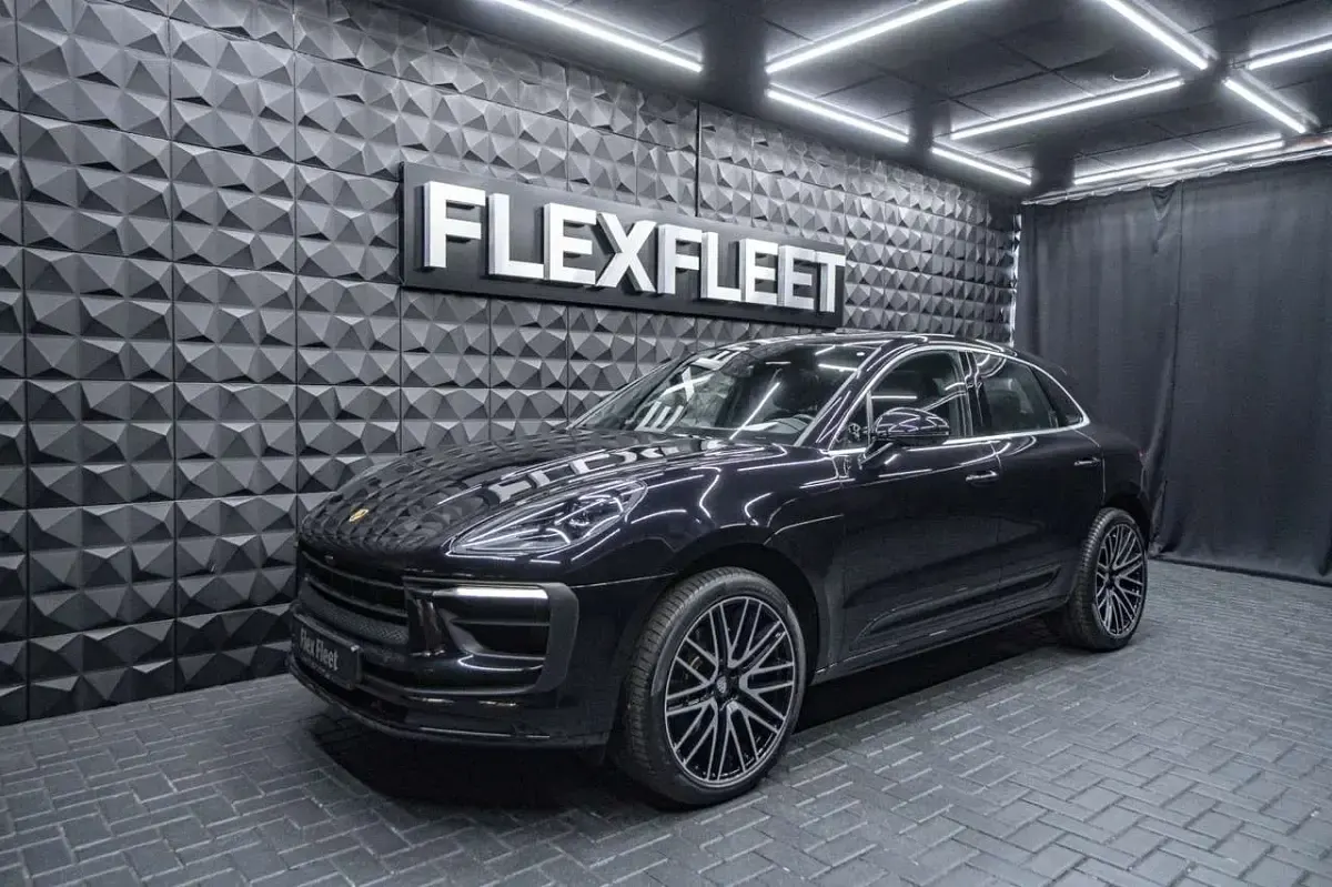 Gebraucht Porsche Macan S 381 PS (280 kW) 2022 Tiefschwarzmetallic SUV