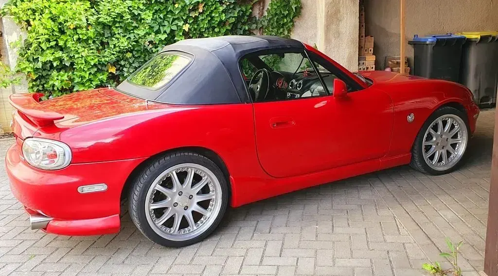 Gebraucht Mazda MX5 140 PS (102 kW) 1998 Rot Cabrio