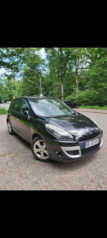 Schwarz Gebraucht 2011 Renault Scénic Dynamique Van / Kleinbus | 5.999 € (Fairer Preis) - Bild 1/4