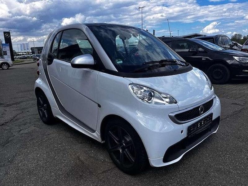 Weiß Gebraucht 2013 Smart ForTwo Coupé Coupé | 5.950 € (Fairer Preis) - Bild 1/4