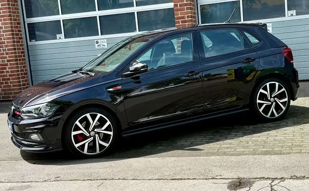 Gebraucht VW Polo GTI 200 PS (147 kW) 2019 Deep black perleffekt (metallic) Kleinwagen