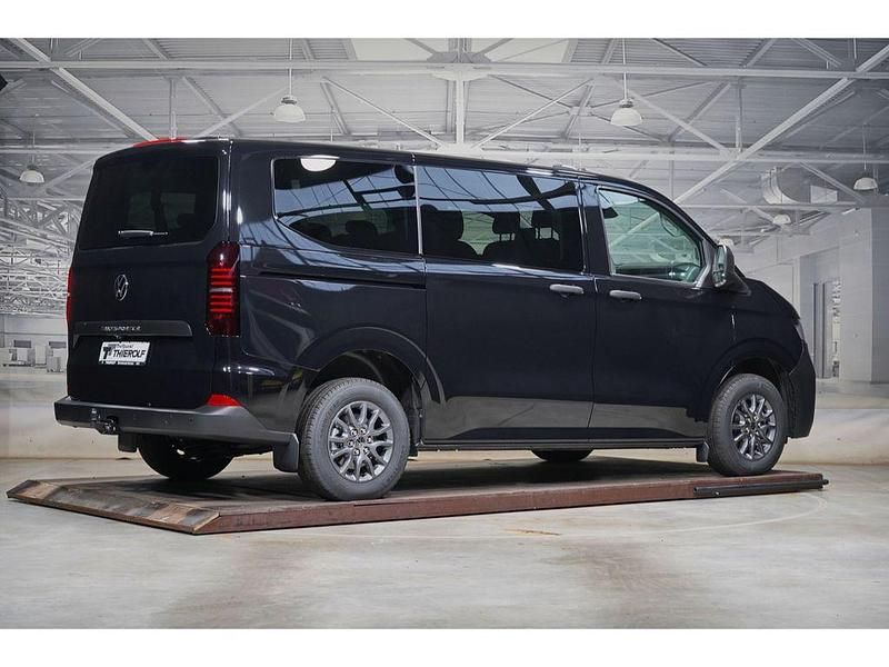 Neu VW Transporter 150 PS (110 kW) 2026 Schwarz Van