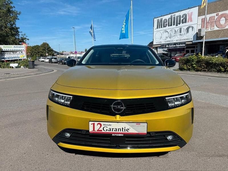 Gebraucht Opel Astra Elegance 131 PS (96 kW) 2023 Gold Limousine