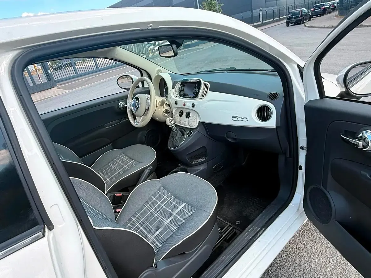 Gebraucht Fiat 500 69 PS (50 kW) 2014 Weiß Limousine