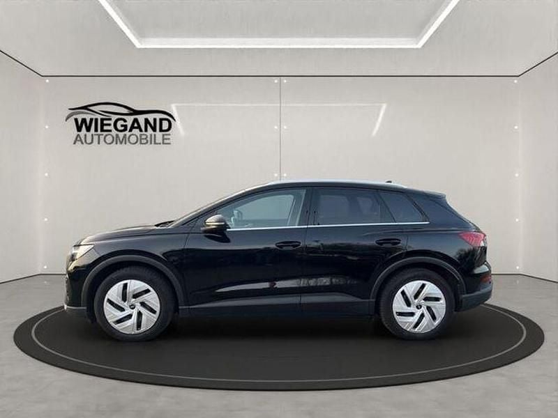 Gebraucht Audi Q4 e-tron Ambiente 150 kW (204 PS) 2023 Schwarz SUV