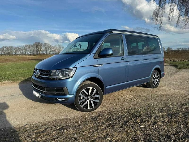 Gebraucht VW California Beach 199 PS (146 kW) 2019 Blau Van