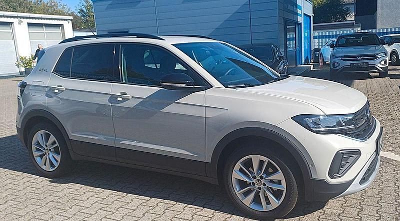 Beige Gebraucht 2025 VW T-Cross Goal SUV | 21.480 € (Superpreis) - Bild 1/4
