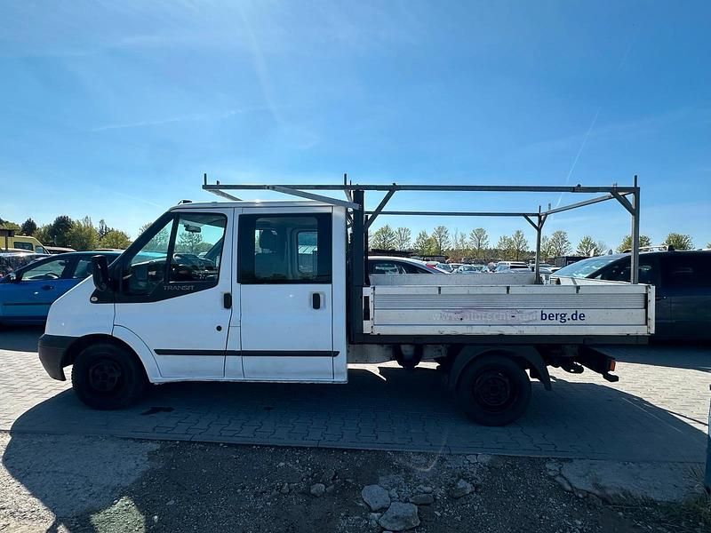 Usado Ford Transit 125 HP (91 kW) 2012 Branco Sedan