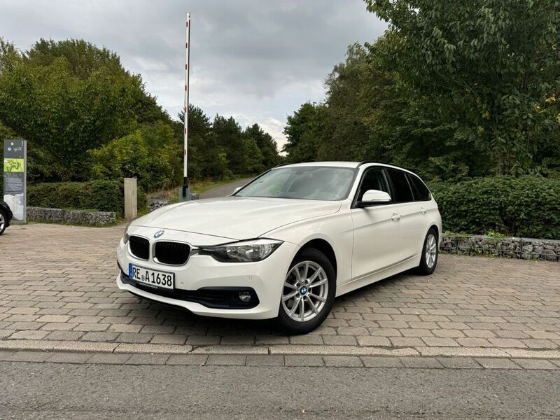 Weiß Gebraucht 2016 BMW 316 Advantage Kombi | 7.800 € (Fairer Preis) - Bild 1/2