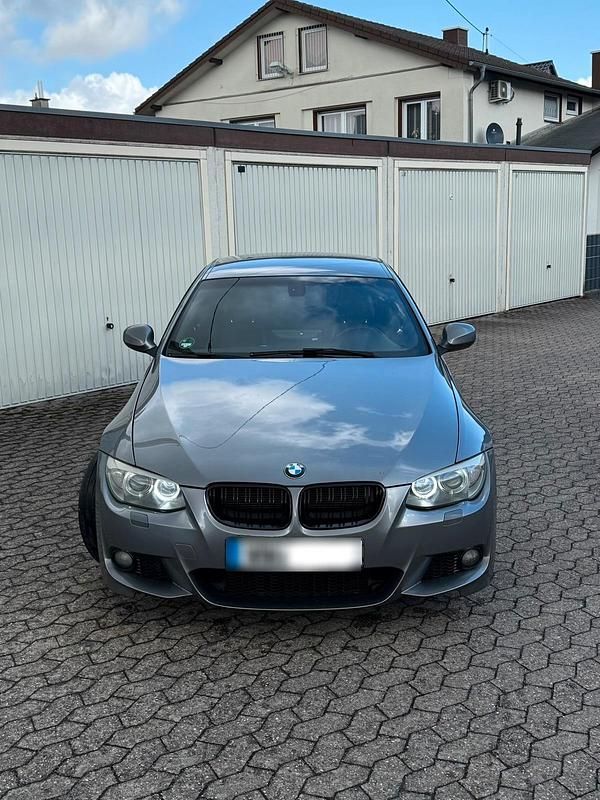 Gebraucht BMW 325 Performance 218 PS (160 kW) 2010 Grau Coupé