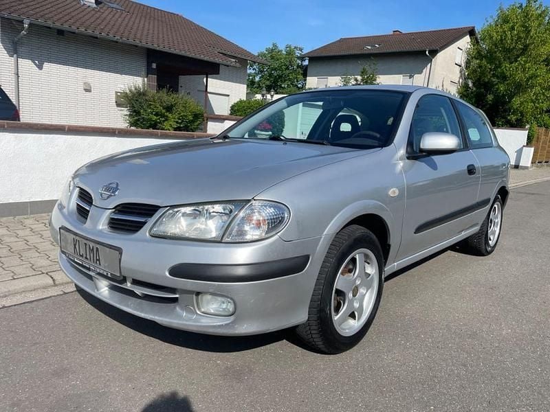 Silber Gebraucht 2000 Nissan Almera Visia Limousine | 1.197 € (Fairer Preis) - Bild 1/4