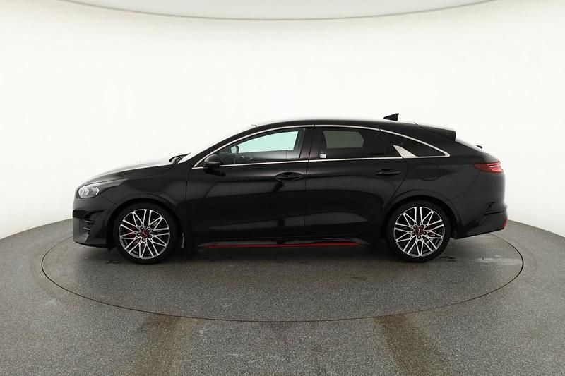 Gebraucht Kia ProCeed GT 204 PS (150 kW) 2022 Schwarz Limousine