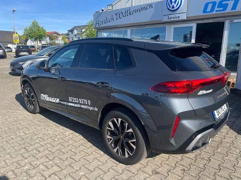 Second-hand Cupra Terramar 150 CP (110 kW) 2025 Gri SUV