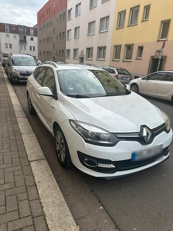 Gebraucht Renault Mégane III 110 PS (80 kW) 2014 Weiß Kombi