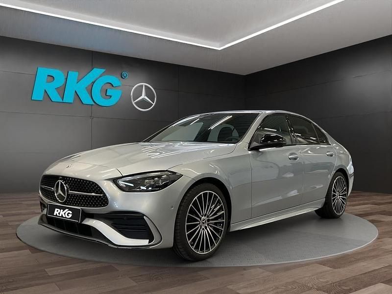 Silber Gebraucht 2025 Mercedes C200 AMG Limousine | 51.450 € - Bild 1/4