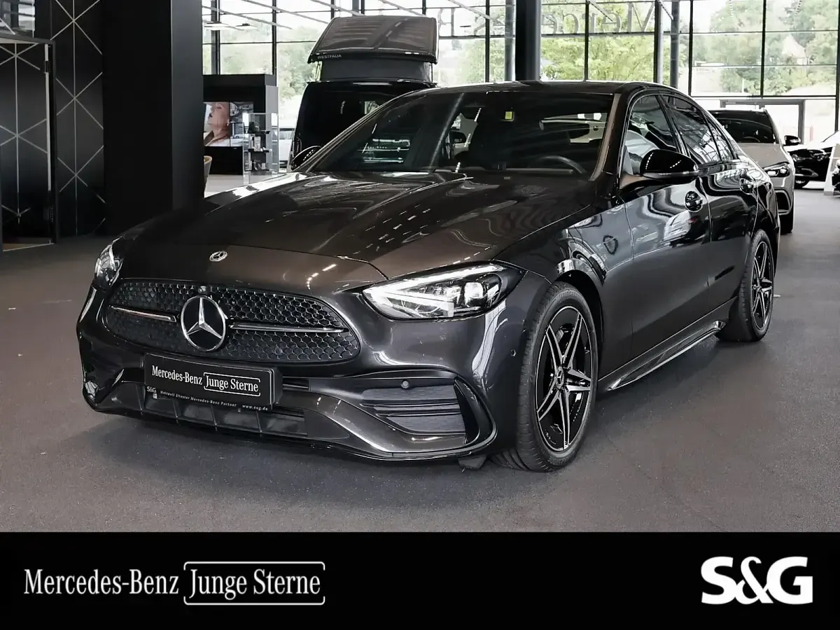 Gebraucht Mercedes C180 AMG 170 PS (125 kW) 2025 Limousine