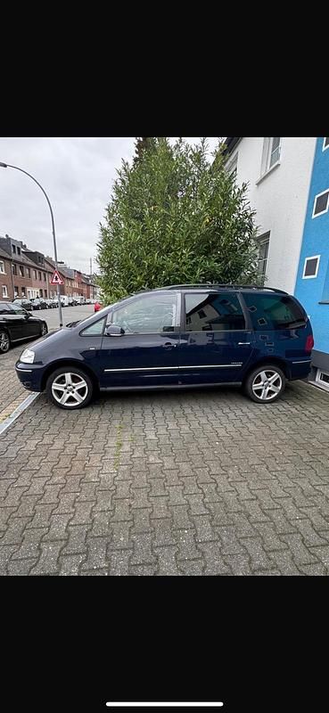Gebraucht VW Sharan 140 PS (102 kW) 2008 Blau Van / Kleinbus