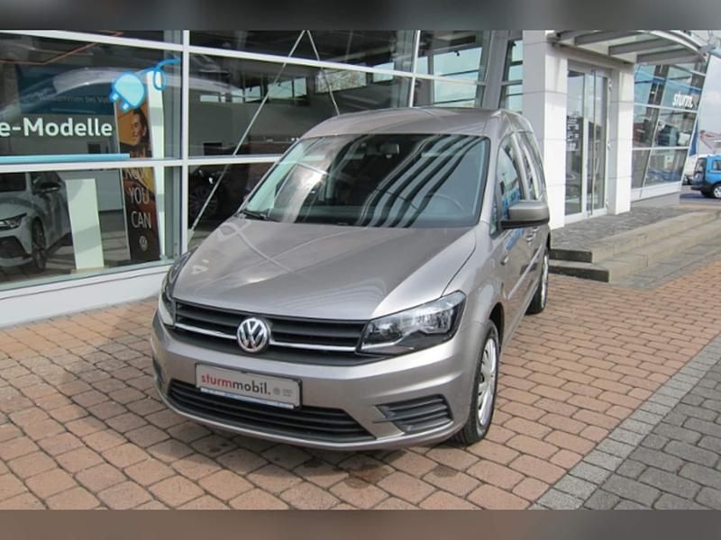 Gebraucht VW Caddy Trendline 125 PS (91 kW) 2018 Mojave beige metallic Van / Kleinbus