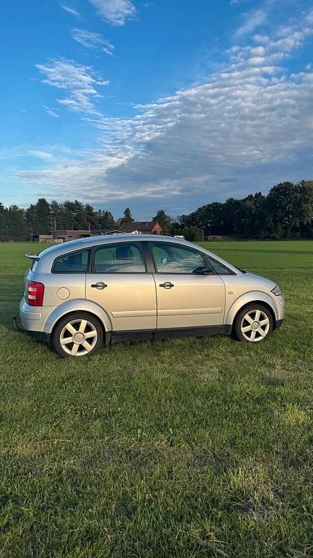 Gebraucht Audi A2 75 PS (55 kW) 2001 Silber Kleinwagen