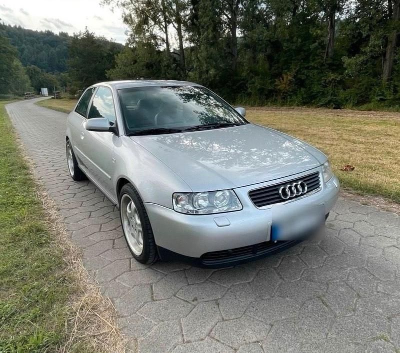 Gebraucht Audi A3 S-Line 131 PS (96 kW) 2001 Silber Kleinwagen