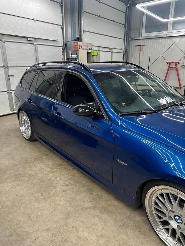 Occasion BMW 325 Shadowline 198 ch (145 kW) 2006 Bleue Break