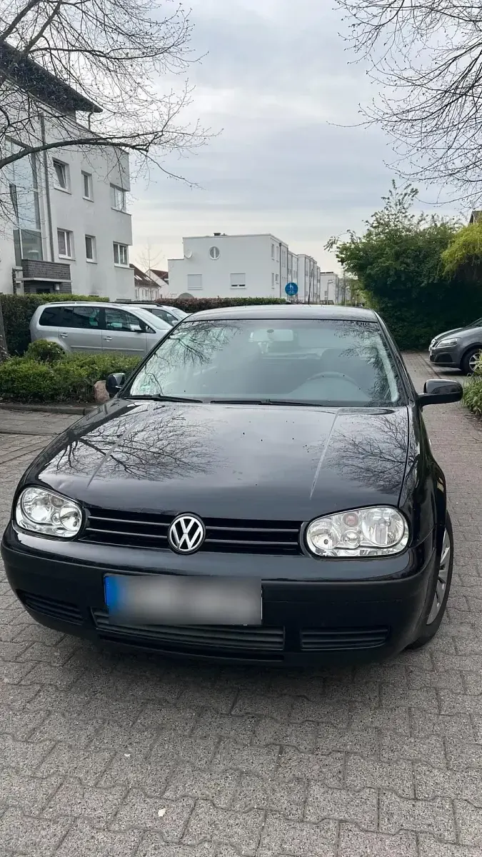 Gebraucht VW Golf IV 75 PS (55 kW) 2003 Schwarz Limousine