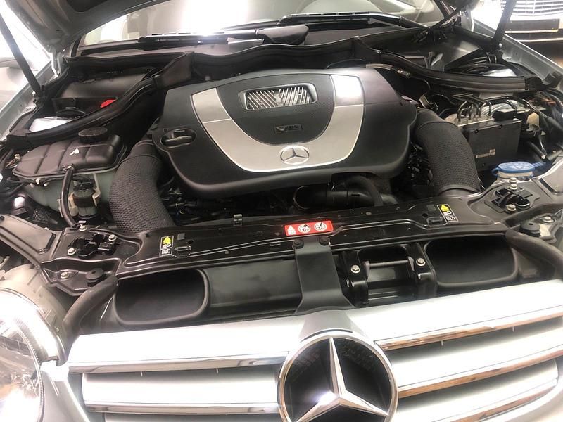 Gebraucht Mercedes CLK280 Elegance 231 PS (169 kW) 2006 Andere farben Coupé