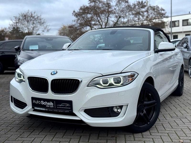 Weiß Gebraucht 2015 BMW 220 Advantage Cabrio | 17.400 € (Etwas zu teuer) - Bild 1/4