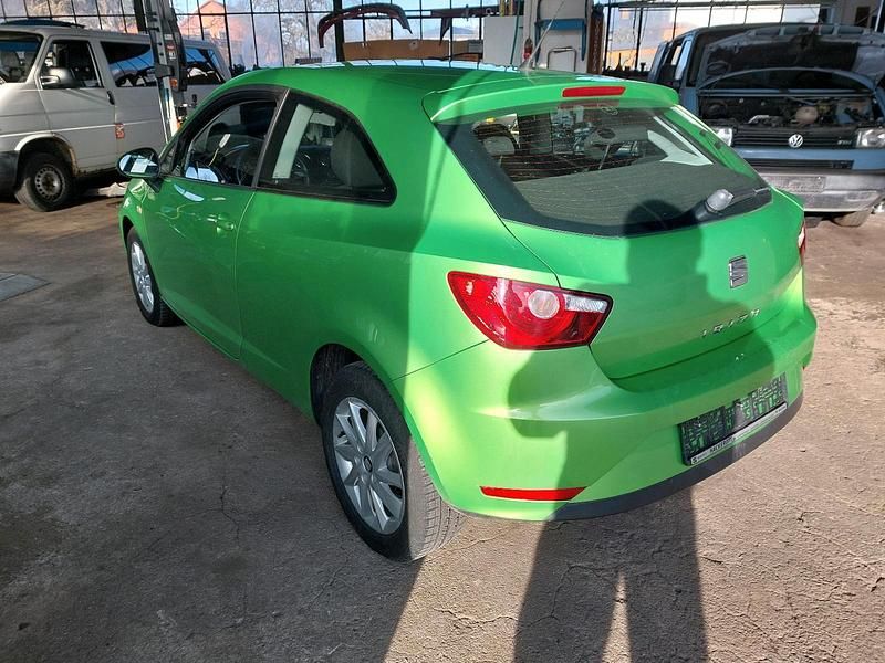 Gebraucht Seat Ibiza Style 70 PS (51 kW) 2015 Grün Kleinwagen