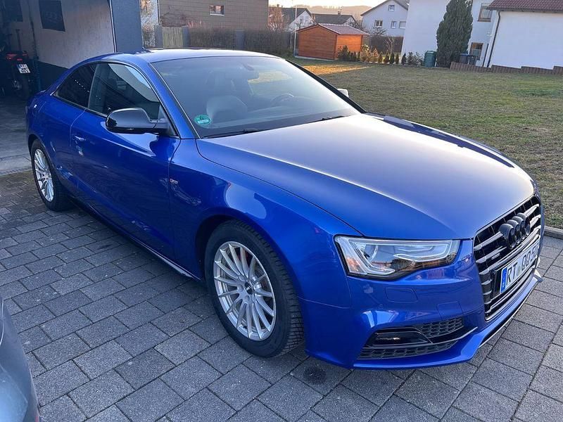Gebraucht Audi A5 Sport 190 PS (139 kW) 2016 Blau Coupé