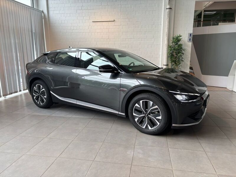 Gebraucht Kia EV6 Basis 125 kW (170 PS) 2023 Grau SUV