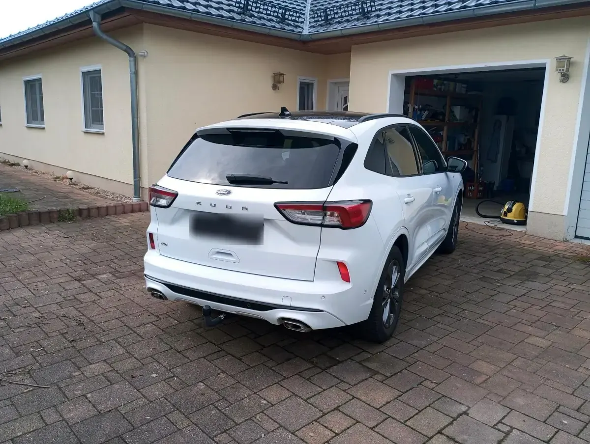 Gebraucht Ford Kuga ST-Line 190 PS (139 kW) 2021 Weiß SUV