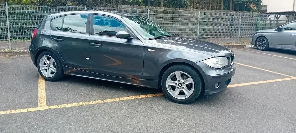 Gebraucht BMW 116 116 PS (85 kW) 2005 Grau Kleinwagen