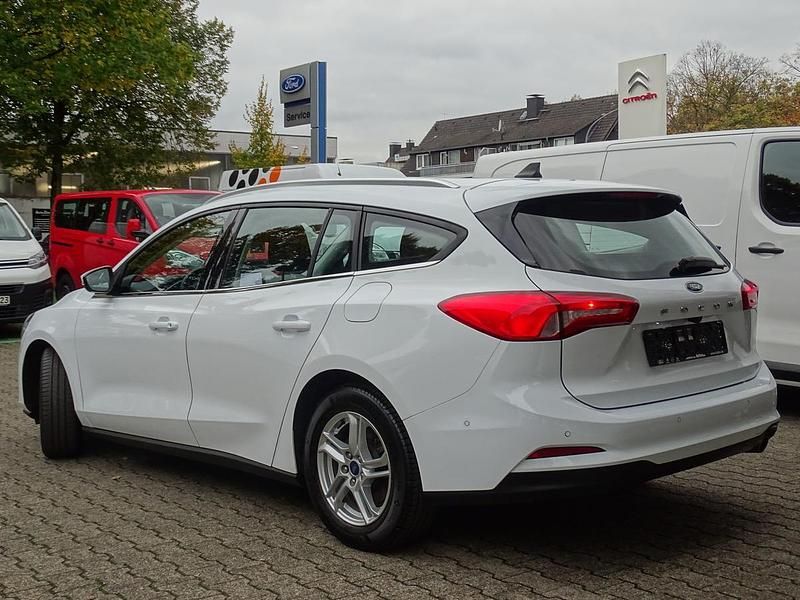 Gebraucht Ford Focus Cool & Connect 120 PS (88 kW) 2021 Weiß