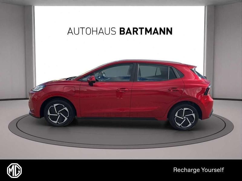 Neu MG MG4 EV Comfort 117 kW (160 PS) 2026 Diamond red Kleinwagen