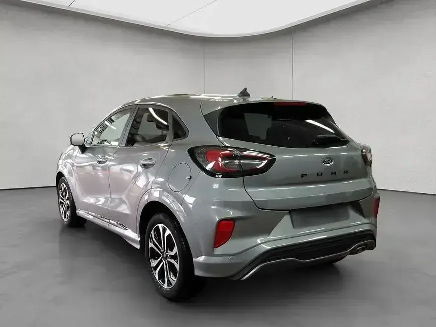 Gebraucht Ford Puma ST-Line 155 PS (114 kW) 2023 Silber SUV